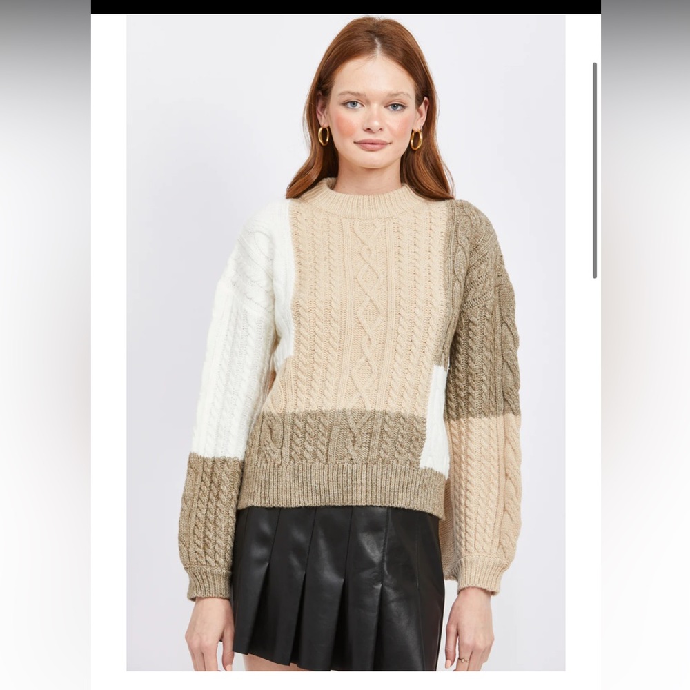 En Saison Harper Sweater - Picture 6 of 9